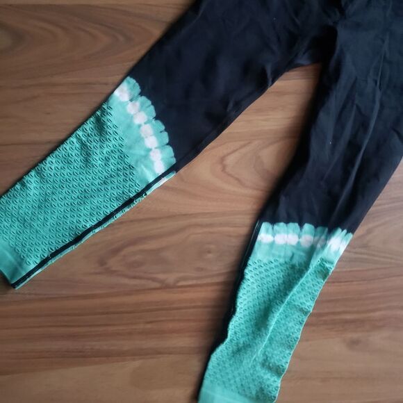 Infinite | Leggings - size medium - Picture 2 of 5